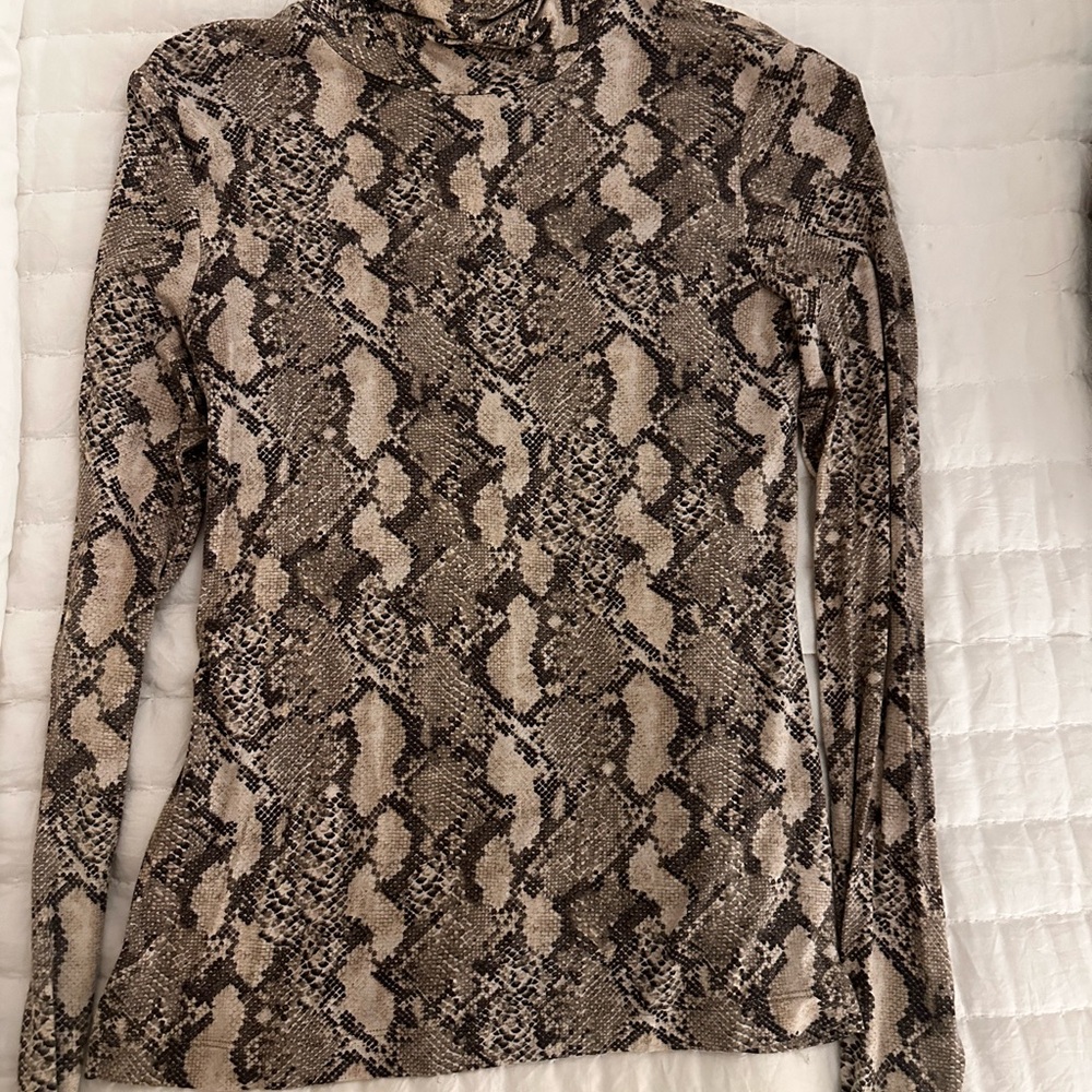 Snakeskin Print Long Sleeve Top
